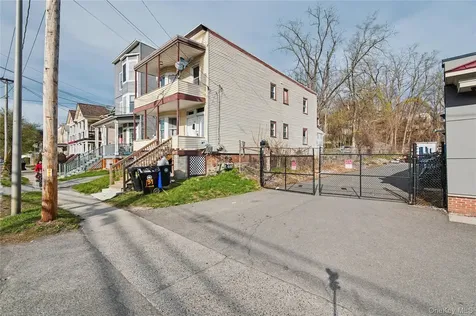 139 N Hamilton Street Poughkeepsie NY 12601