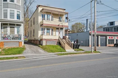 139 N Hamilton Street Poughkeepsie NY 12601