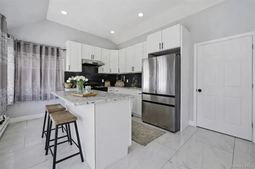 404 Foxdale Avenue Oceanside NY 11572