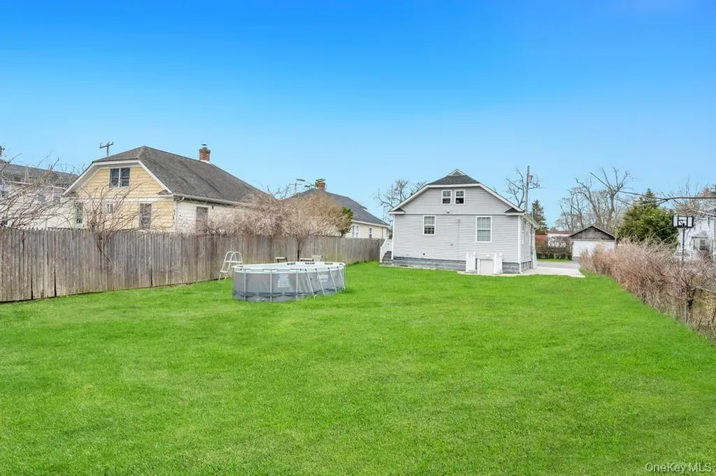 33 Center Avenue Bay Shore NY 11706