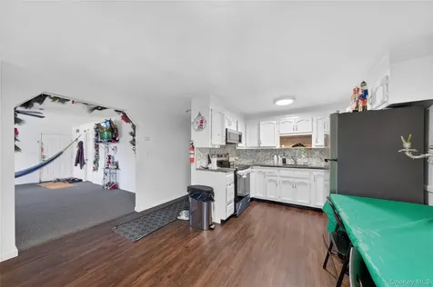 3432 Lexington Avenue Mohegan Lake NY 10547