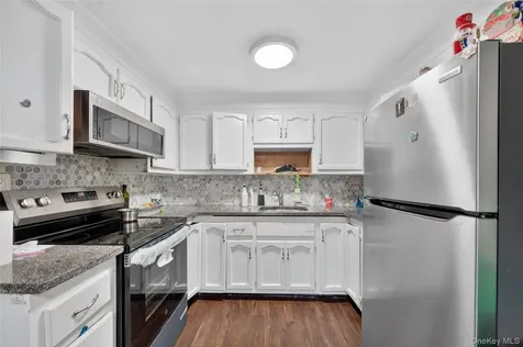 3432 Lexington Avenue Mohegan Lake NY 10547