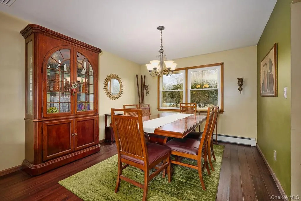 180 Ridge Drive Middletown NY 10940