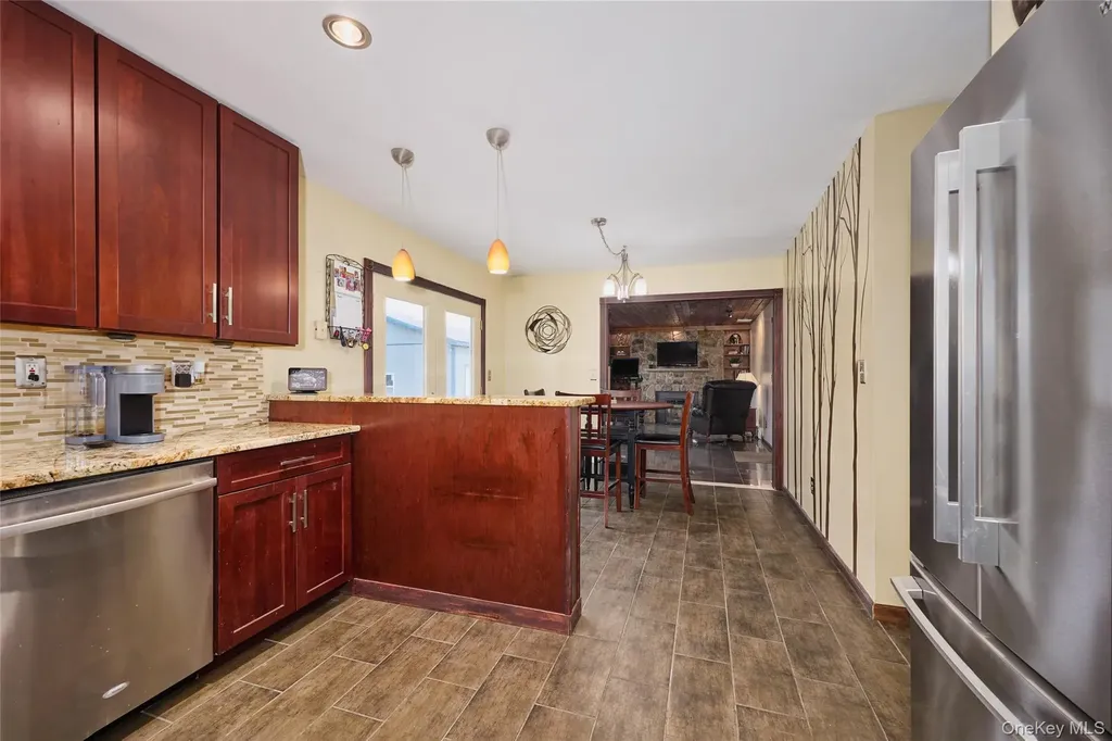 180 Ridge Drive Middletown NY 10940