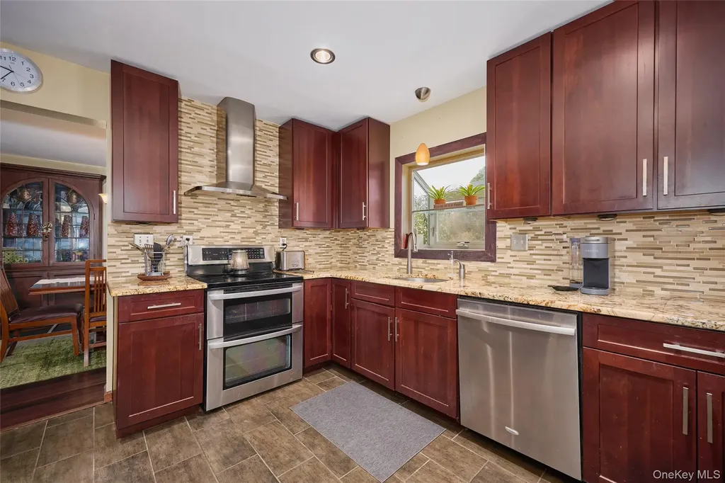 180 Ridge Drive Middletown NY 10940