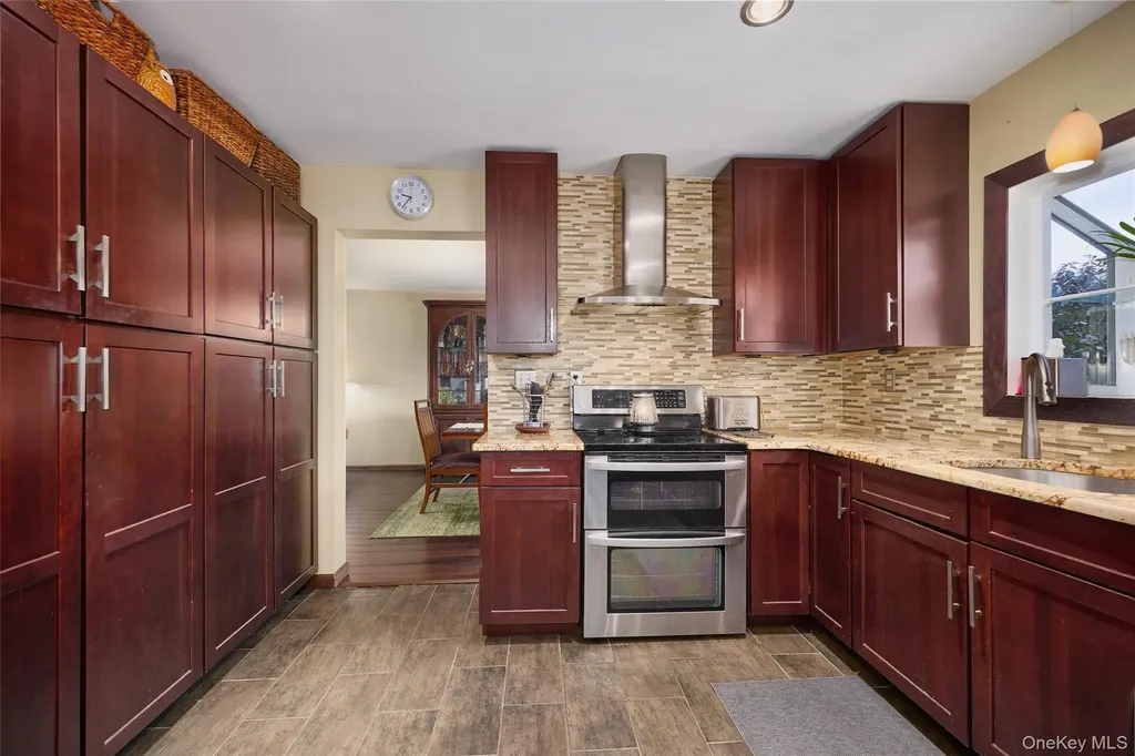 180 Ridge Drive Middletown NY 10940