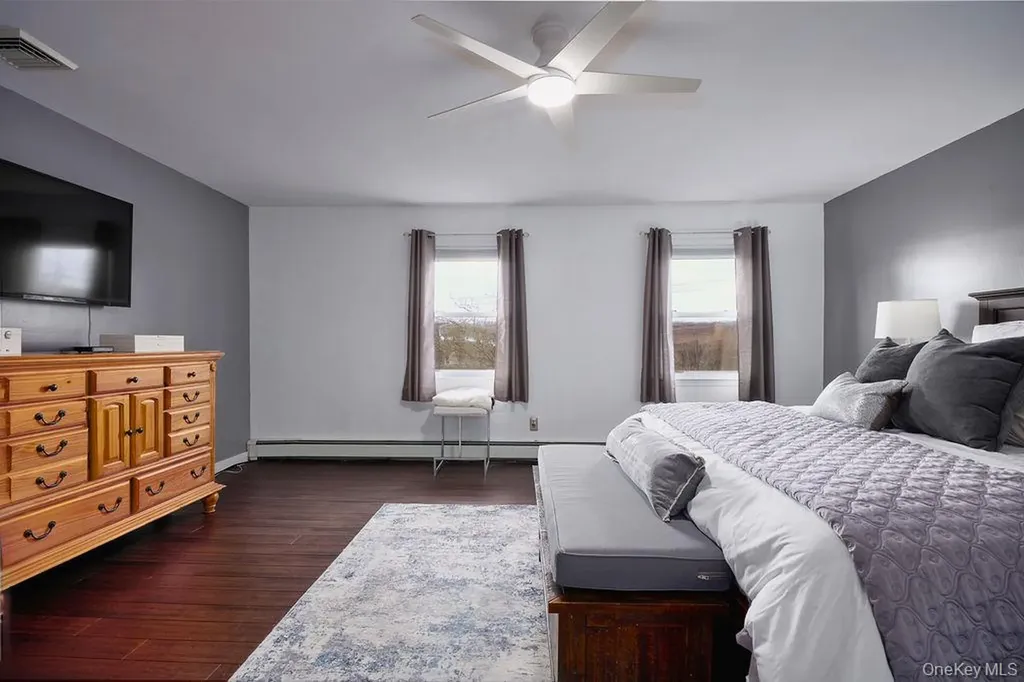 180 Ridge Drive Middletown NY 10940