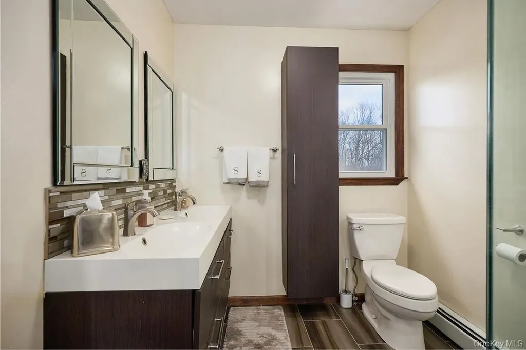 180 Ridge Drive Middletown NY 10940