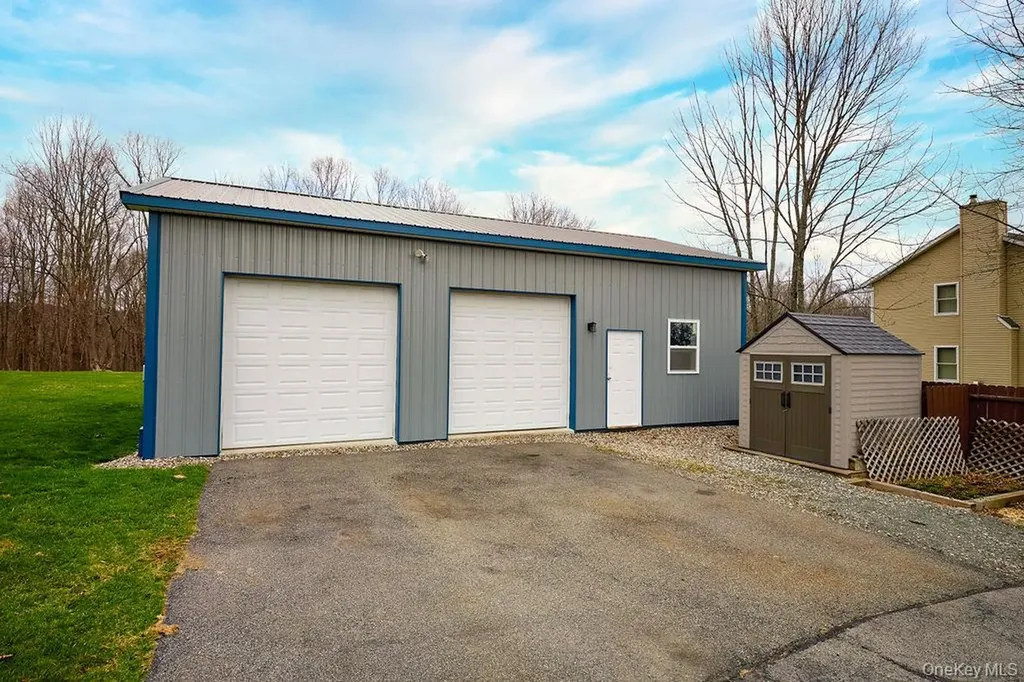 180 Ridge Drive Middletown NY 10940
