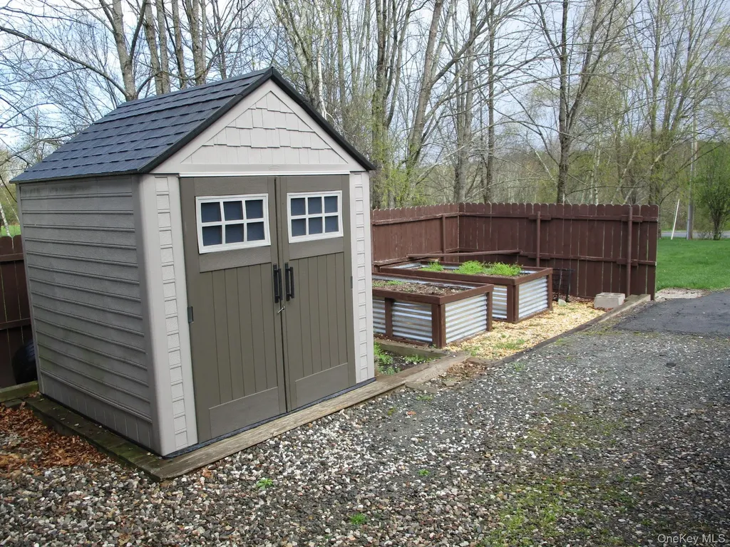 180 Ridge Drive Middletown NY 10940
