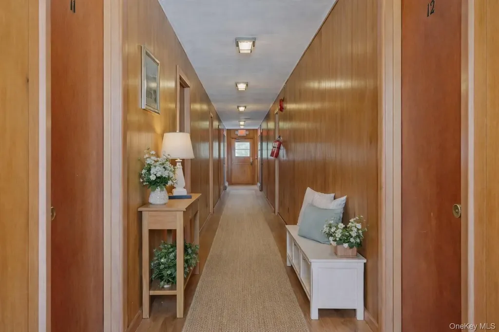 9 Solway Road Saugerties NY 12477