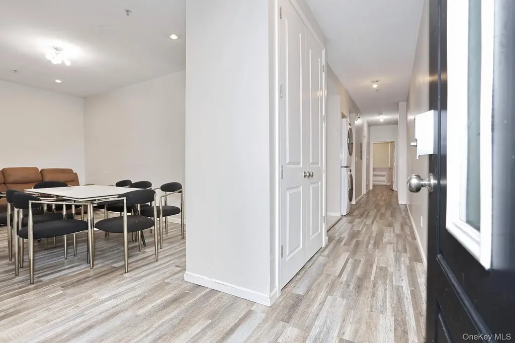 119 Route 306 Monsey NY 10952