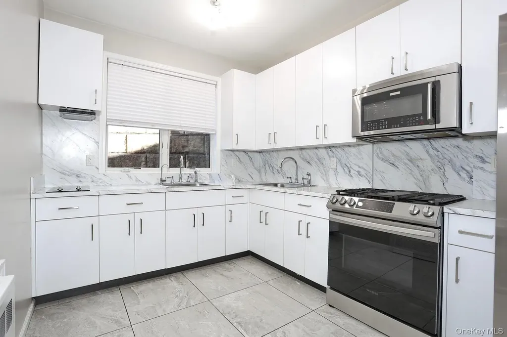 119 Route 306 Monsey NY 10952