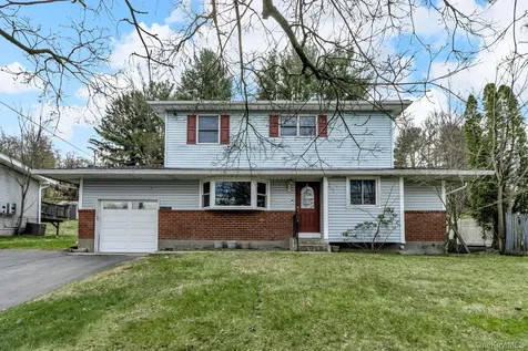 2028 Oakwood Drive Peekskill NY 10566