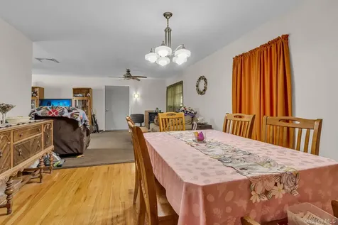 2028 Oakwood Drive Peekskill NY 10566