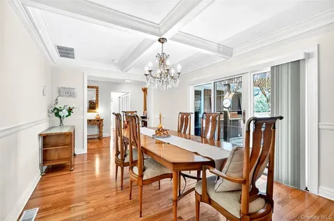 21 Barnaby Lane Hartsdale NY 10530