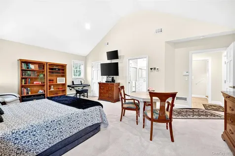 21 Barnaby Lane Hartsdale NY 10530