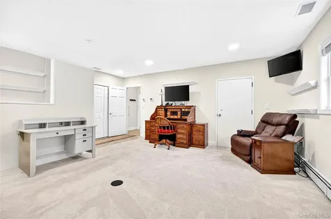 21 Barnaby Lane Hartsdale NY 10530