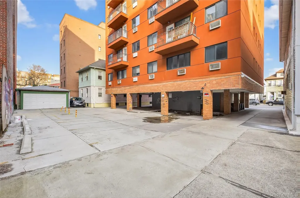14215 Cherry Avenue Flushing NY 11355