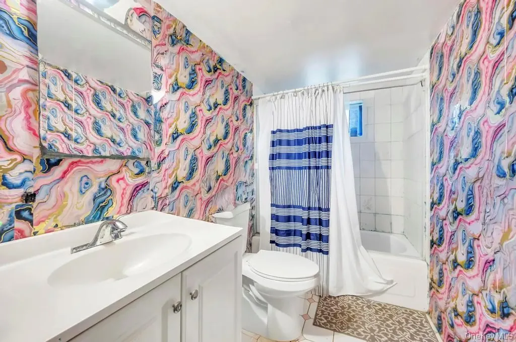 3 Francisco Avenue Central Islip NY 11722