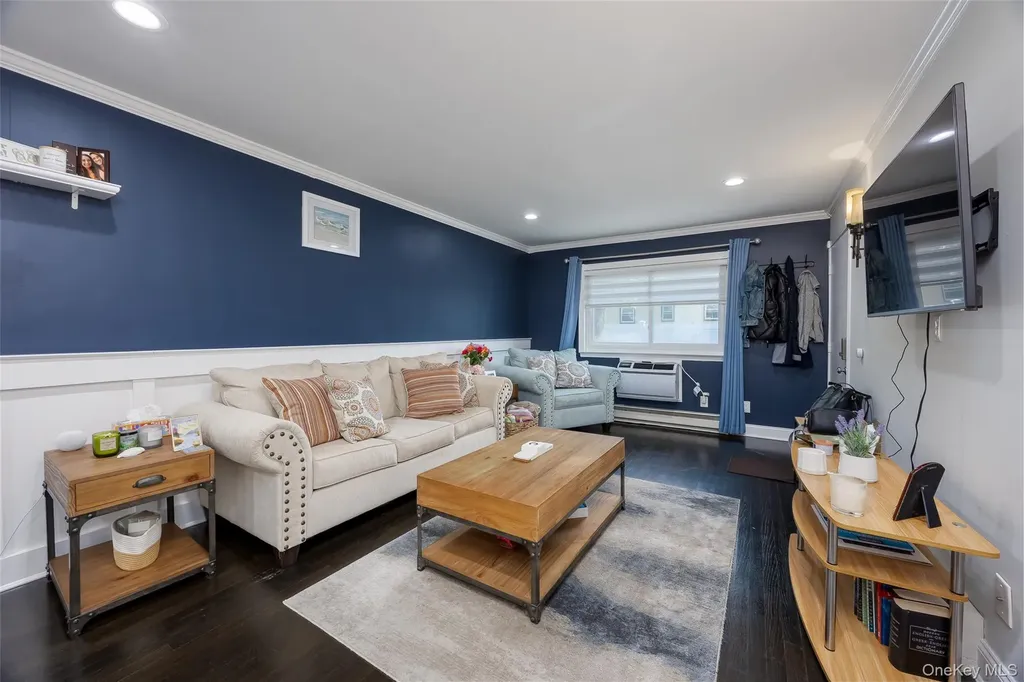 40 W 4th Street Patchogue NY 11772