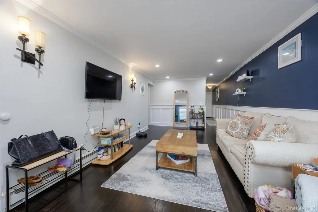 40 W 4th Street Patchogue NY 11772