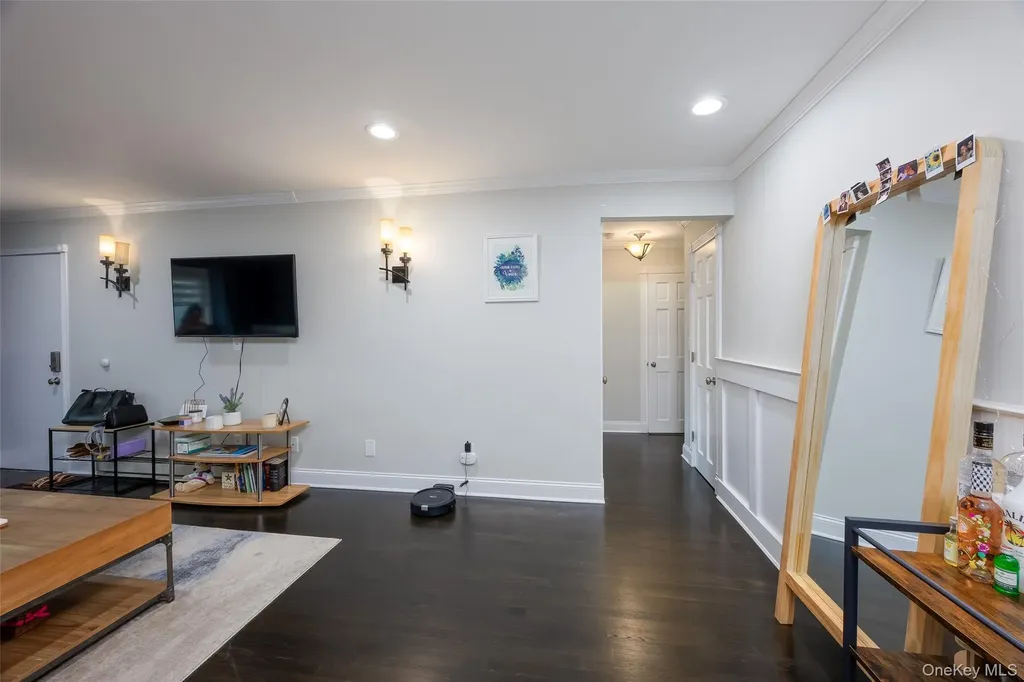 40 W 4th Street Patchogue NY 11772
