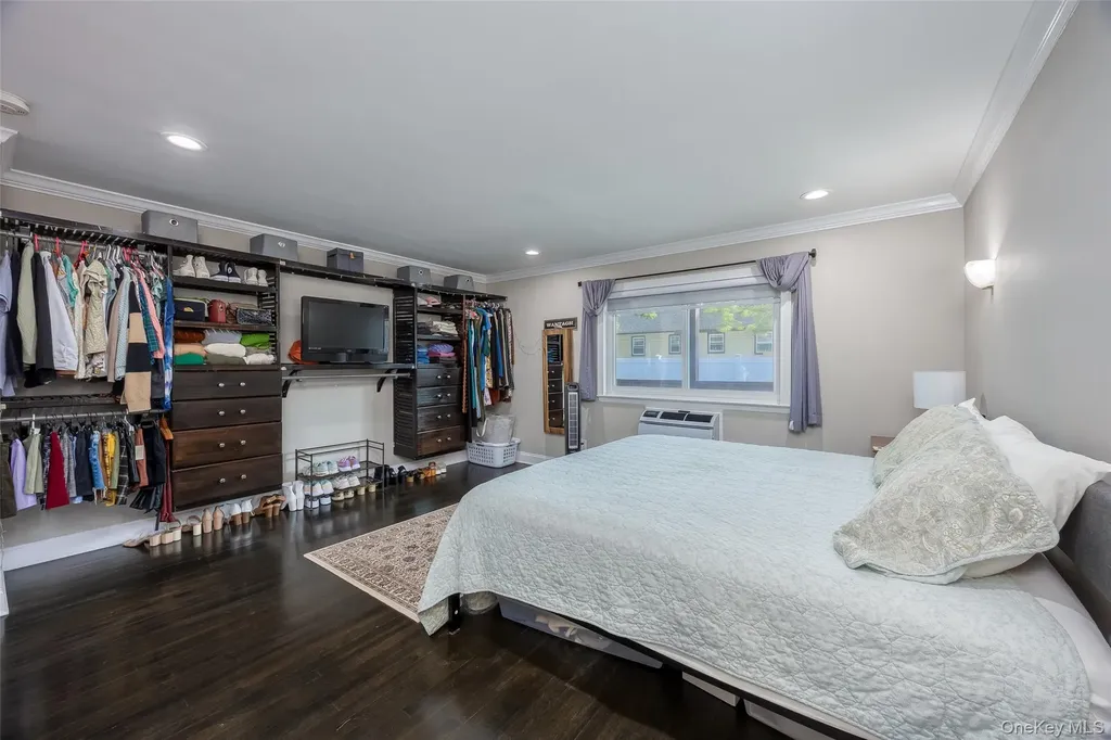 40 W 4th Street Patchogue NY 11772