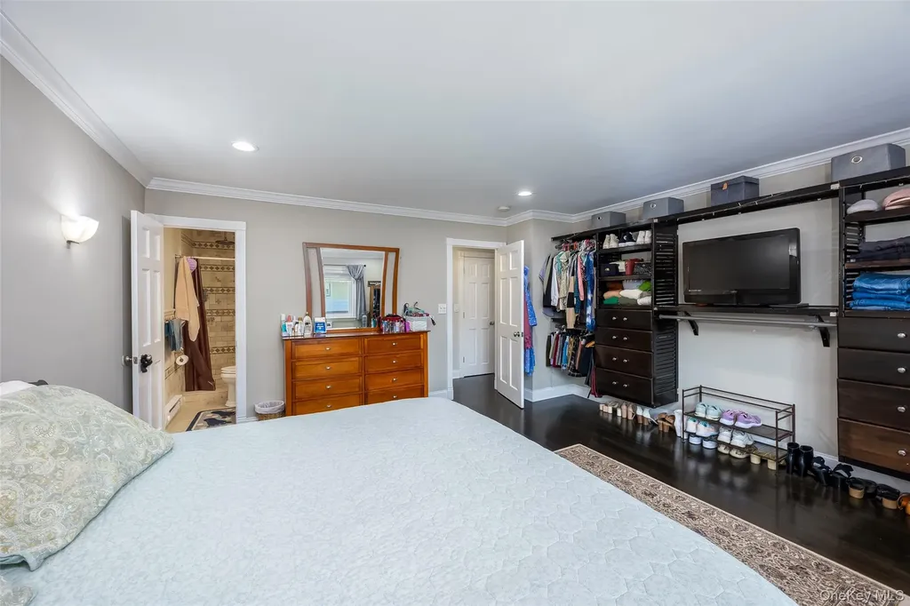 40 W 4th Street Patchogue NY 11772