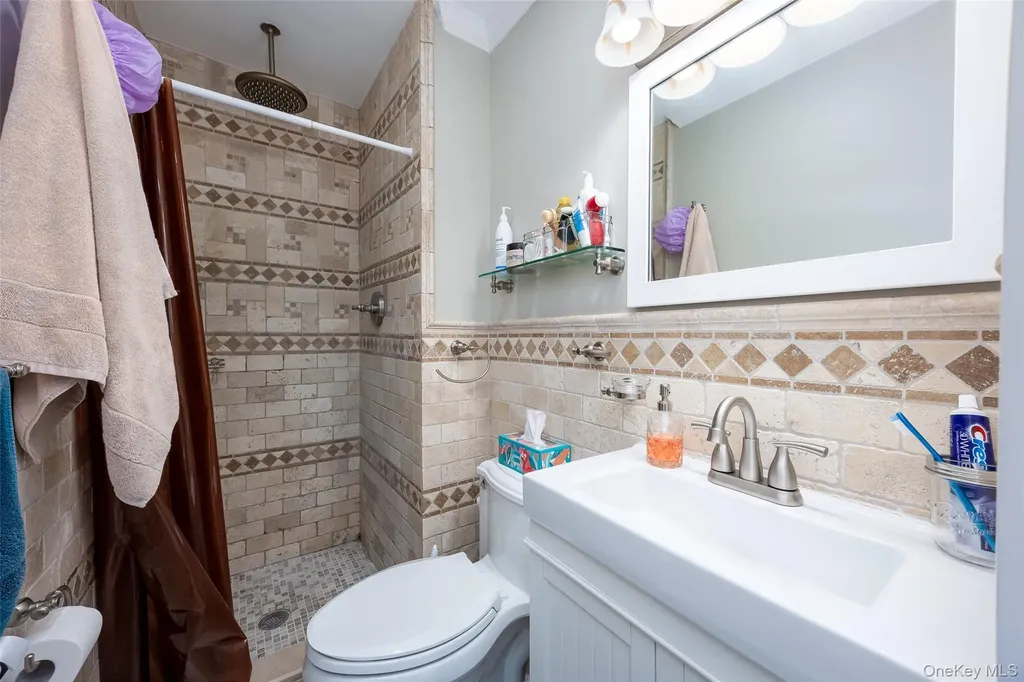 40 W 4th Street Patchogue NY 11772