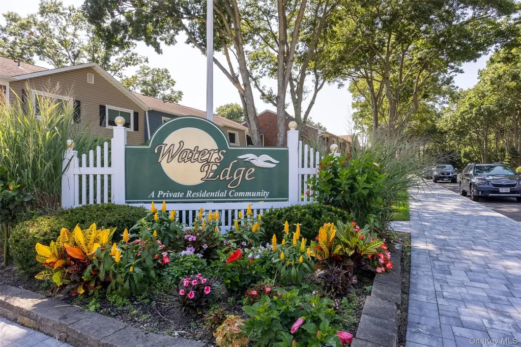 40 W 4th Street Patchogue NY 11772