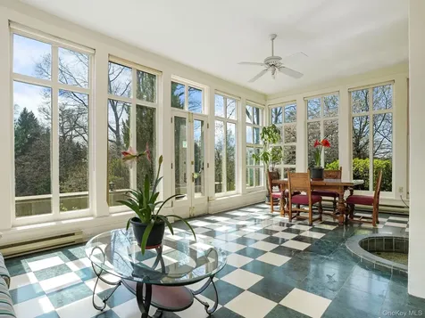 15 Hemlock Road Bronxville NY 10708