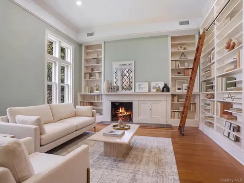 15 Hemlock Road Bronxville NY 10708