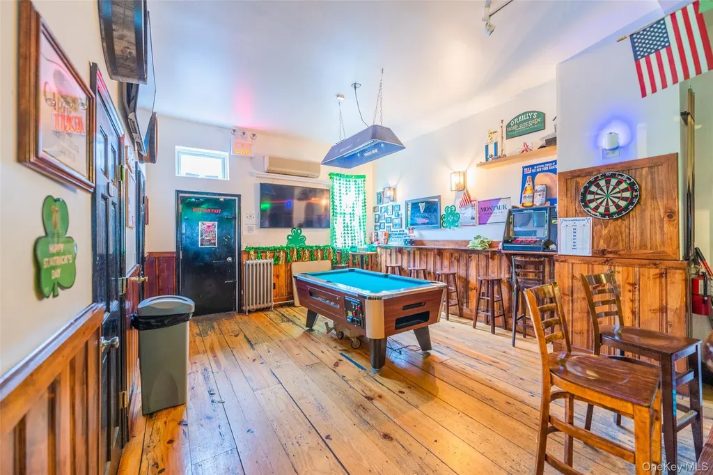 16904 Crocheron Avenue Flushing NY 11358