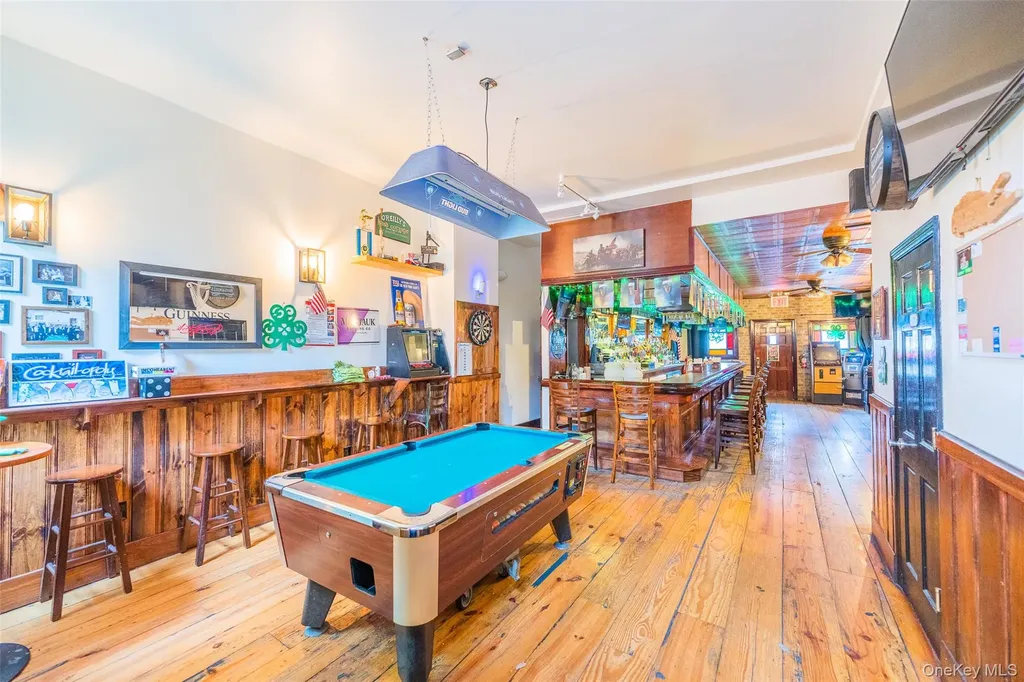 16904 Crocheron Avenue Flushing NY 11358