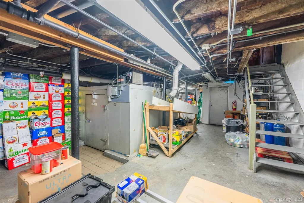 16904 Crocheron Avenue Flushing NY 11358