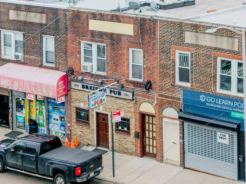 16904 Crocheron Avenue Flushing NY 11358