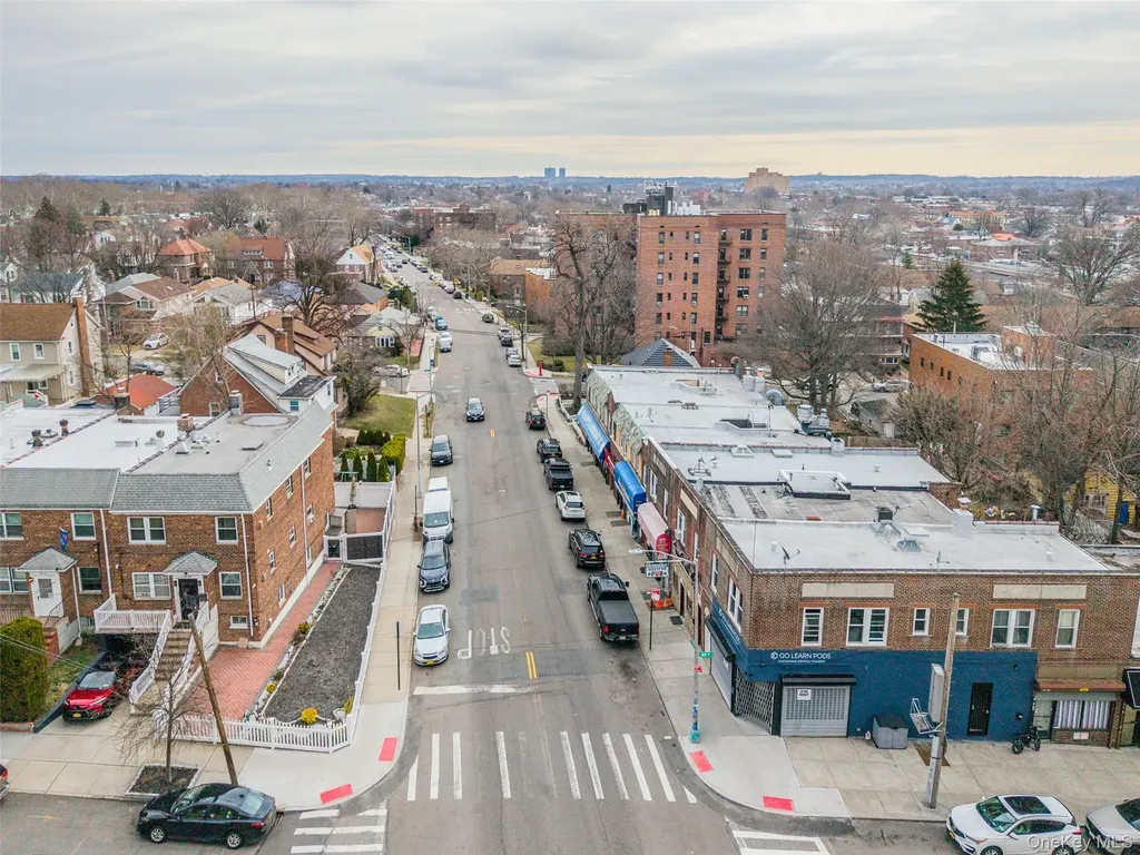 16904 Crocheron Avenue Flushing NY 11358