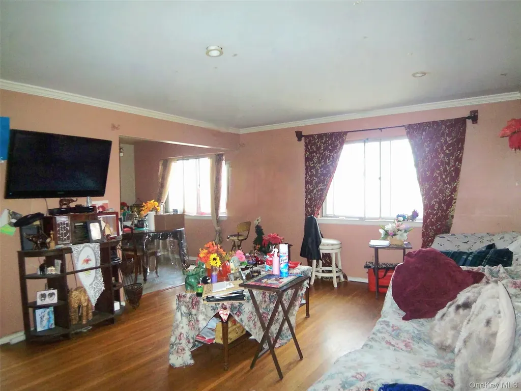 10 Teramar Way White Plains NY 10607