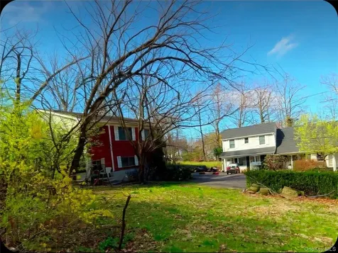 10 Teramar Way White Plains NY 10607