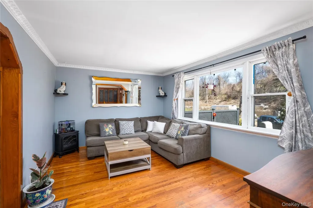 89 Baldwin Place Road Mahopac NY 10541