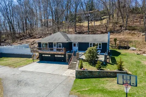89 Baldwin Place Road Mahopac NY 10541