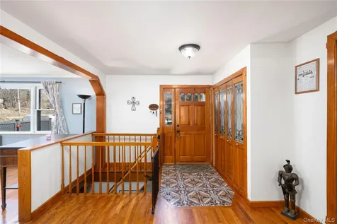 89 Baldwin Place Road Mahopac NY 10541