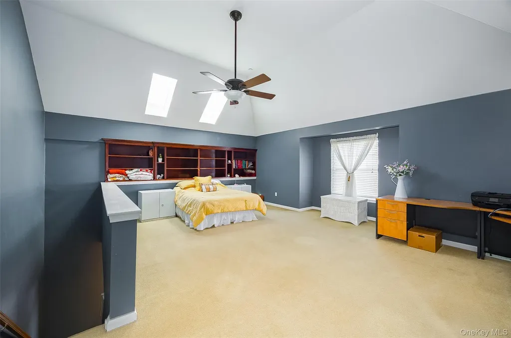 114 Hudson Pointe Drive Poughkeepsie NY 12601