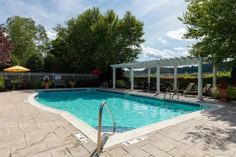 114 Hudson Pointe Drive Poughkeepsie NY 12601
