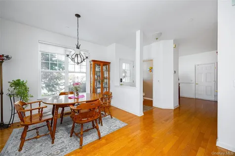 114 Hudson Pointe Drive Poughkeepsie NY 12601