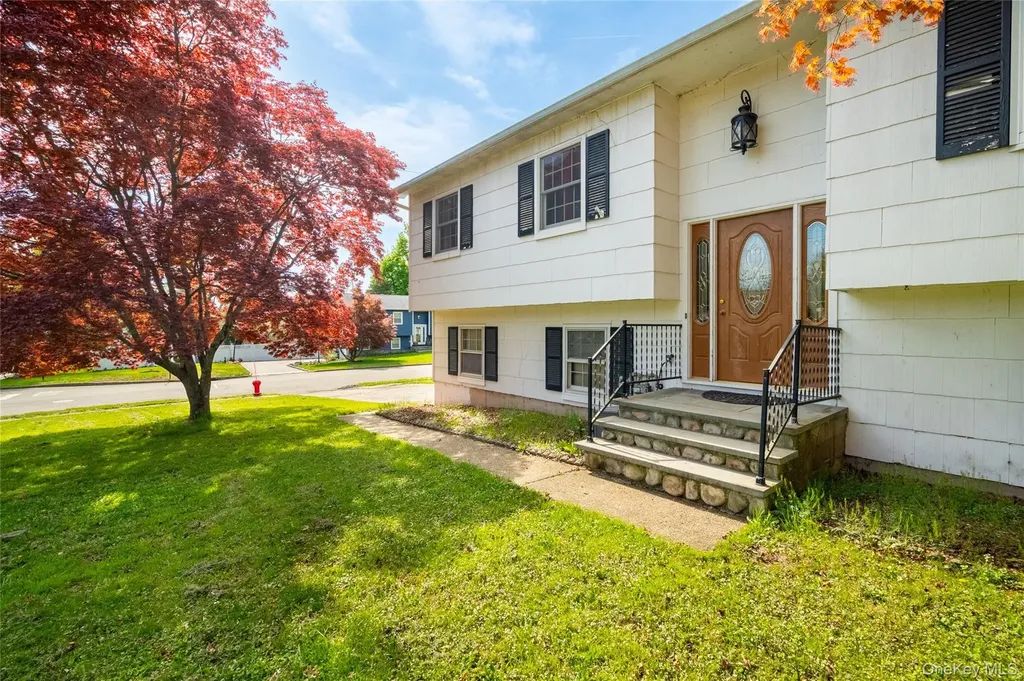14 Gurran Drive Stony Point NY 10980