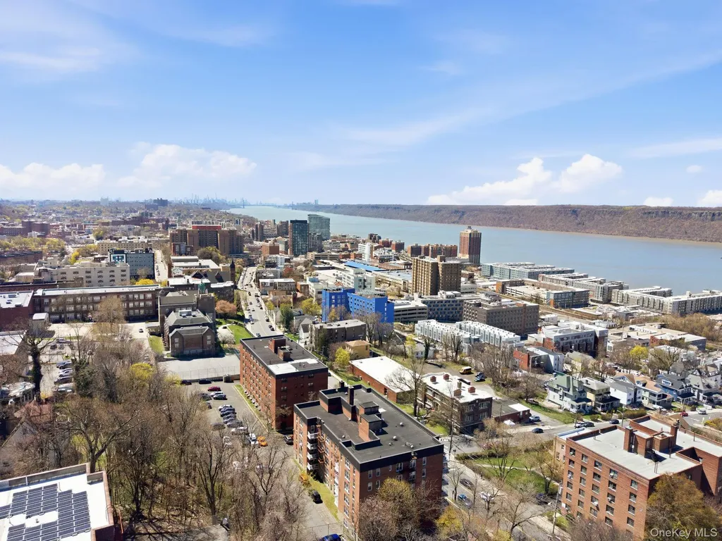 250 N Broadway Yonkers NY 10701
