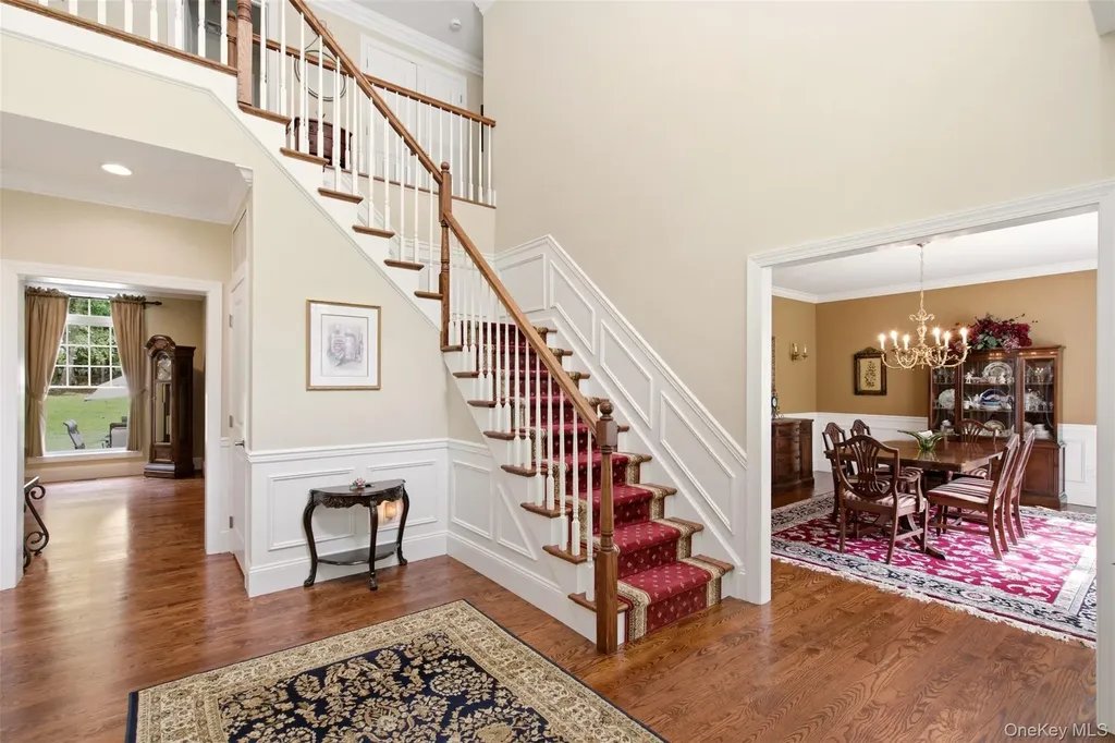 17 Forrest Drive Lloyd Neck NY 11743