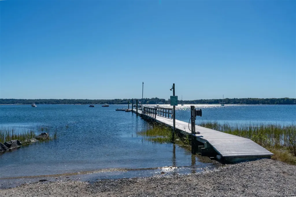 17 Forrest Drive Lloyd Neck NY 11743
